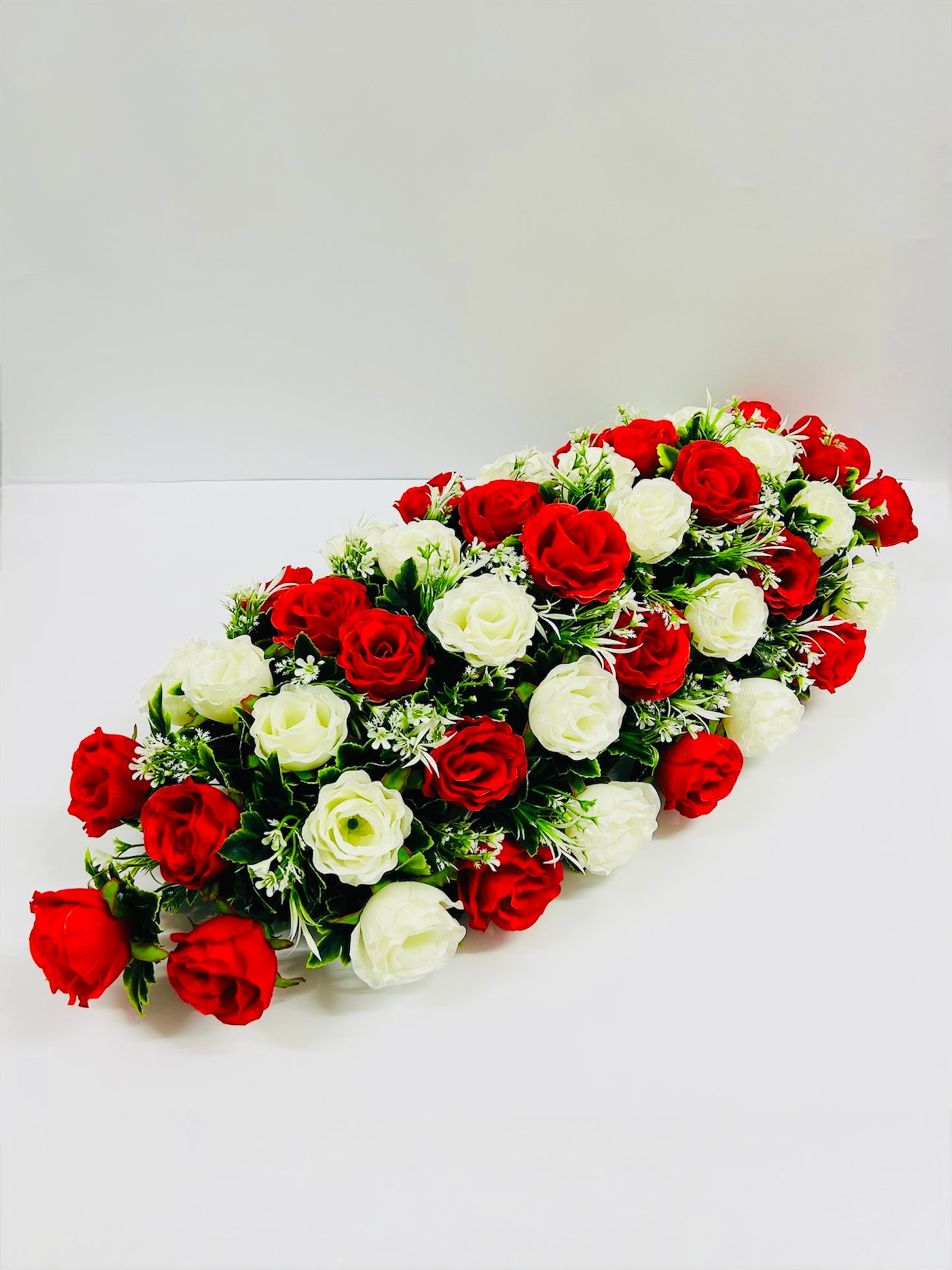 Copribara rose rosse e bianche